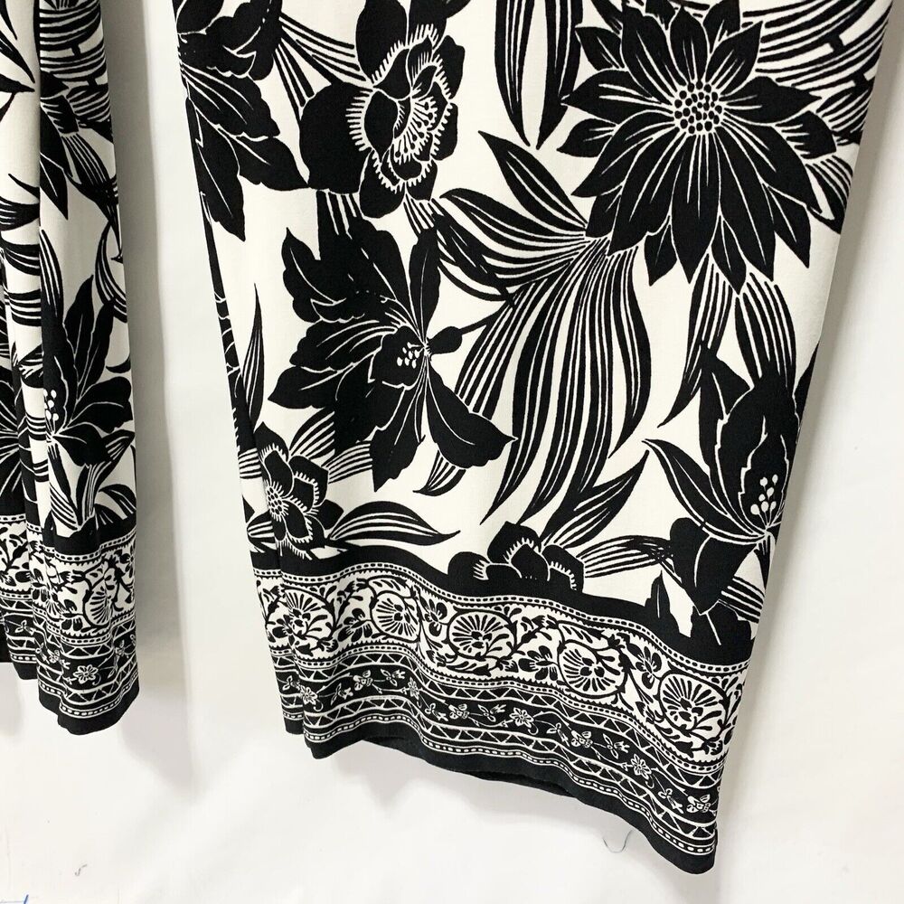 Chico’s Size 3 Marissa Jumpsuit Sleeveless Black White Graphic Floral Size XL 16 - Picture 8 of 16